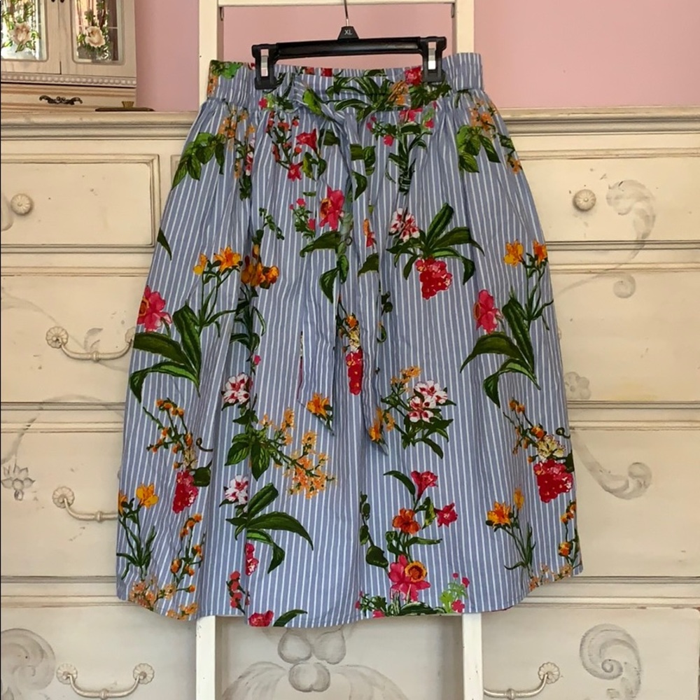 Women’s Floral Midi Skirt